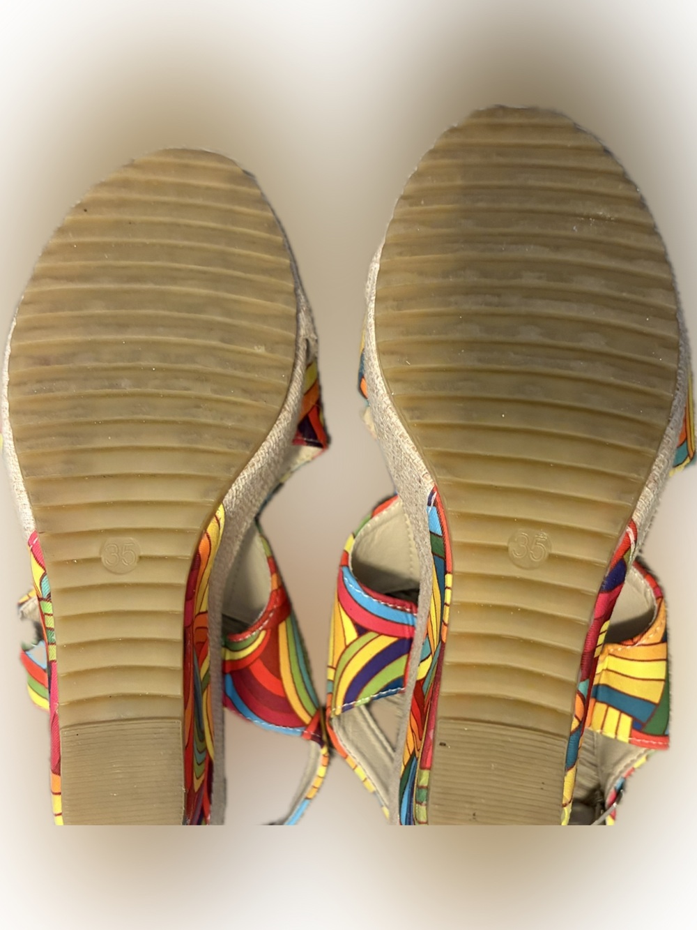 Retro Multi-Color Platform Wedge Sandals - Picture 5 of 5